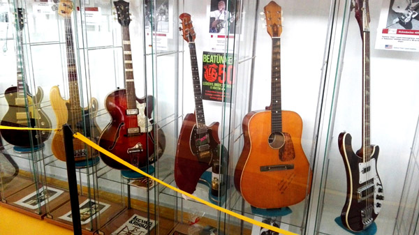 Rockmúzeum, MagyaRock Hírességek Csarnoka, égi zenekar, Rockcsarnok, illés
